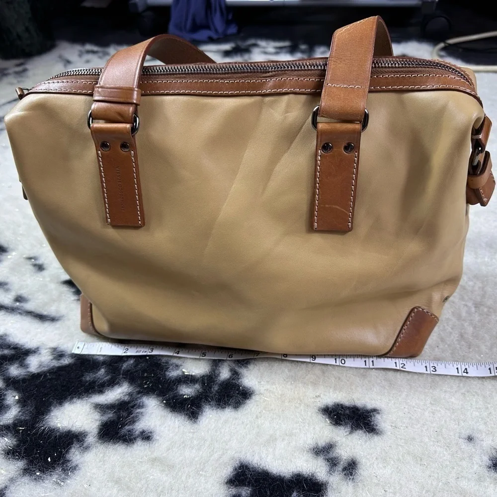 Francesco Biasia Women’s Tan and Brown Leather Shoulder Bag Purse